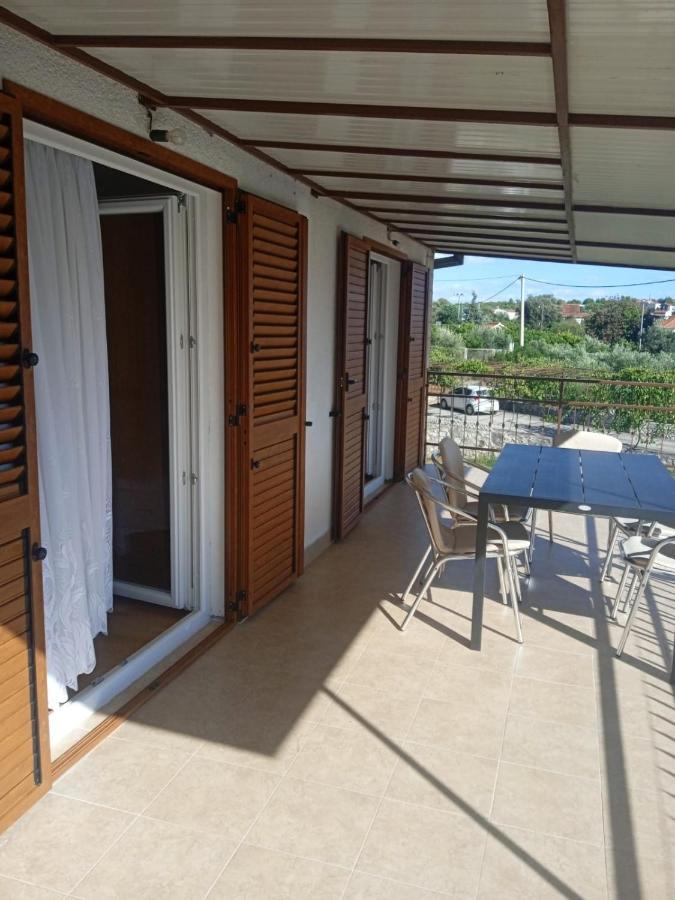 Apartman Gilan Seget Vranjica Dış mekan fotoğraf